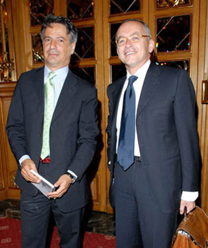 Il presidente Giuseppe Mussari e il direttore generale Antonio Vigni